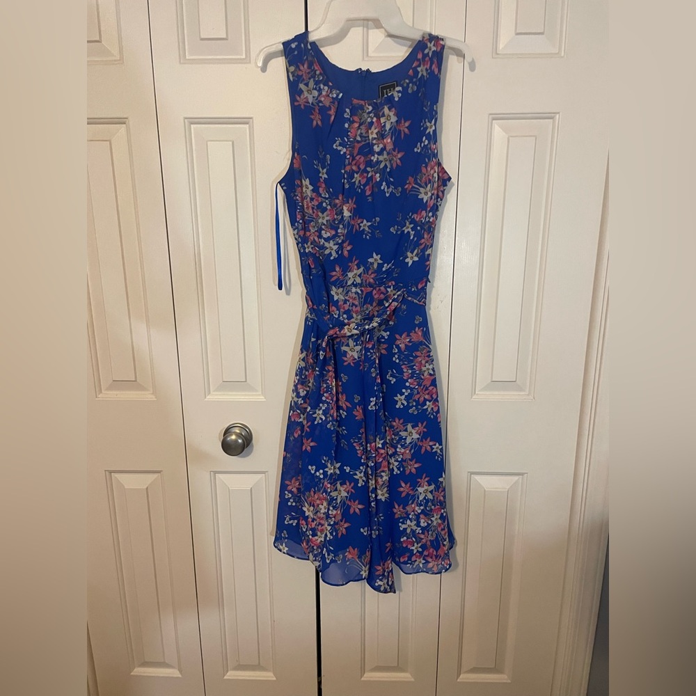 Jessica Howard Blue Floral Dress. Size 14